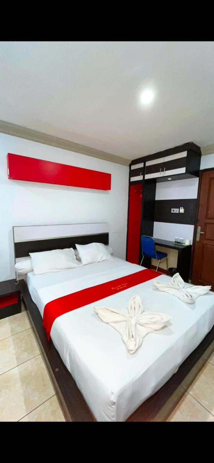 Hotel Riverside 2*