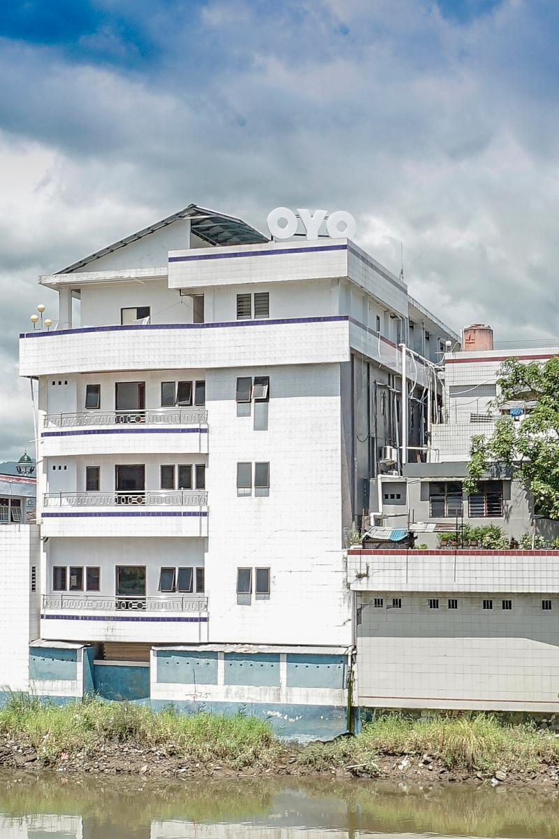 Riverside Hotel Manado